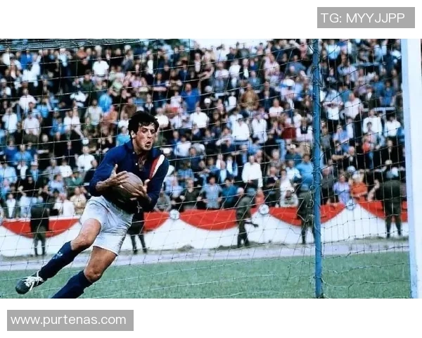 足球明星中的励志传奇谁能激励你追逐梦想与成功