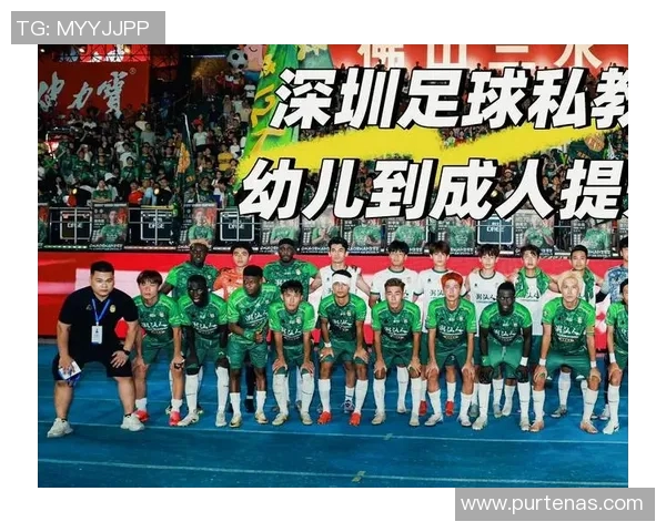 足球明星亲授射门技巧视频解析助你提升射门水平与比赛表现