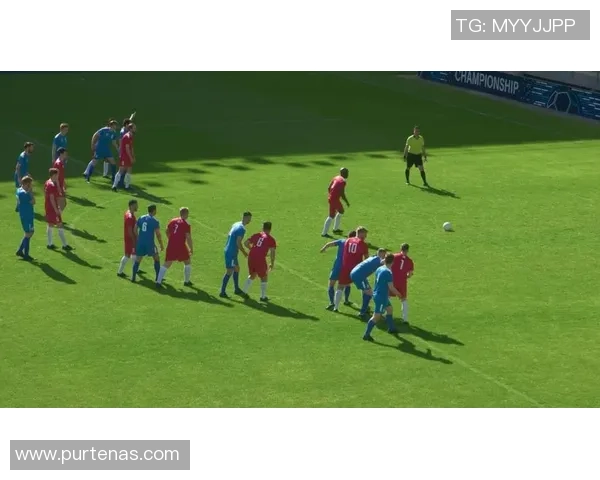 足球明星拉弓射箭庆祝引发热议展现运动员多才多艺的魅力与激情